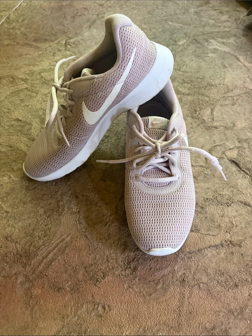 Nike Women’s Sneakers in Pale Pink with White Swoosh